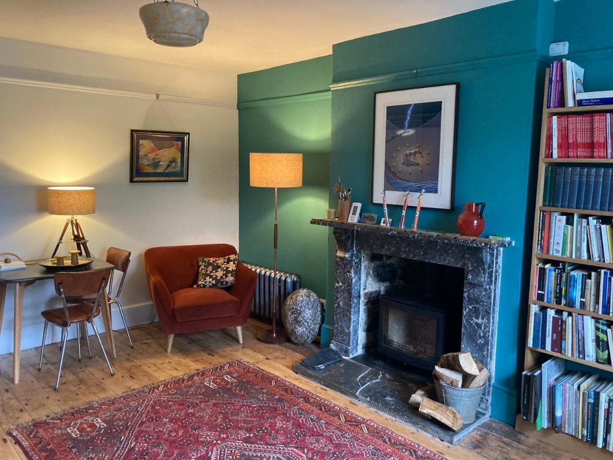 Frizenham Farmhouse Little Torrington Bagian luar foto