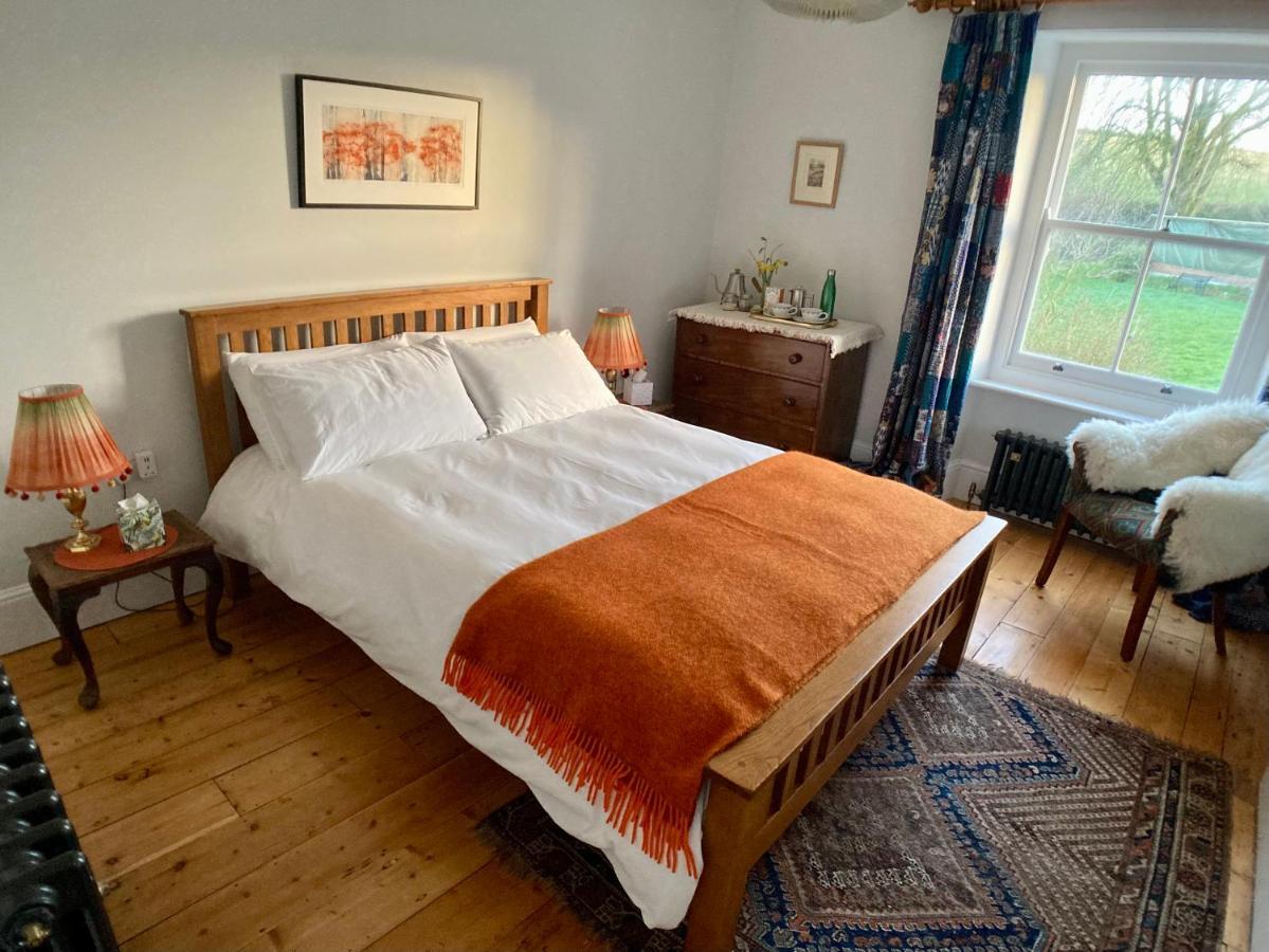 Frizenham Farmhouse Little Torrington Bagian luar foto